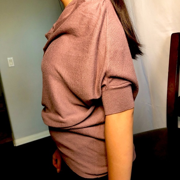 Loft bat wing sweatshirt with lose boat neck 3/$10 - Picture 2 of 3